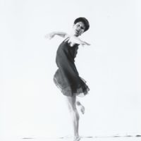 Rosé - ein Tanzgedicht: Solo-Choreographie und Tanz Ursula Schebrak-Carcich 1997 (Foto: Peter Hotzy)